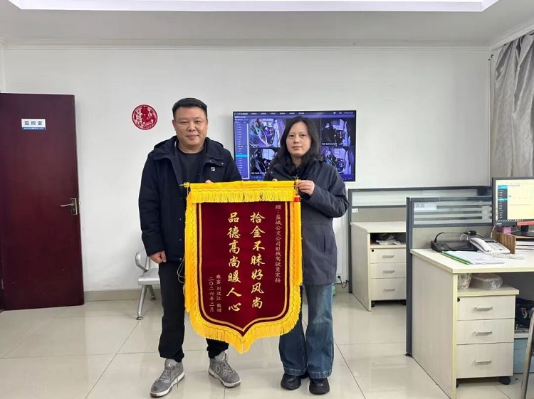 һ����죬һ������